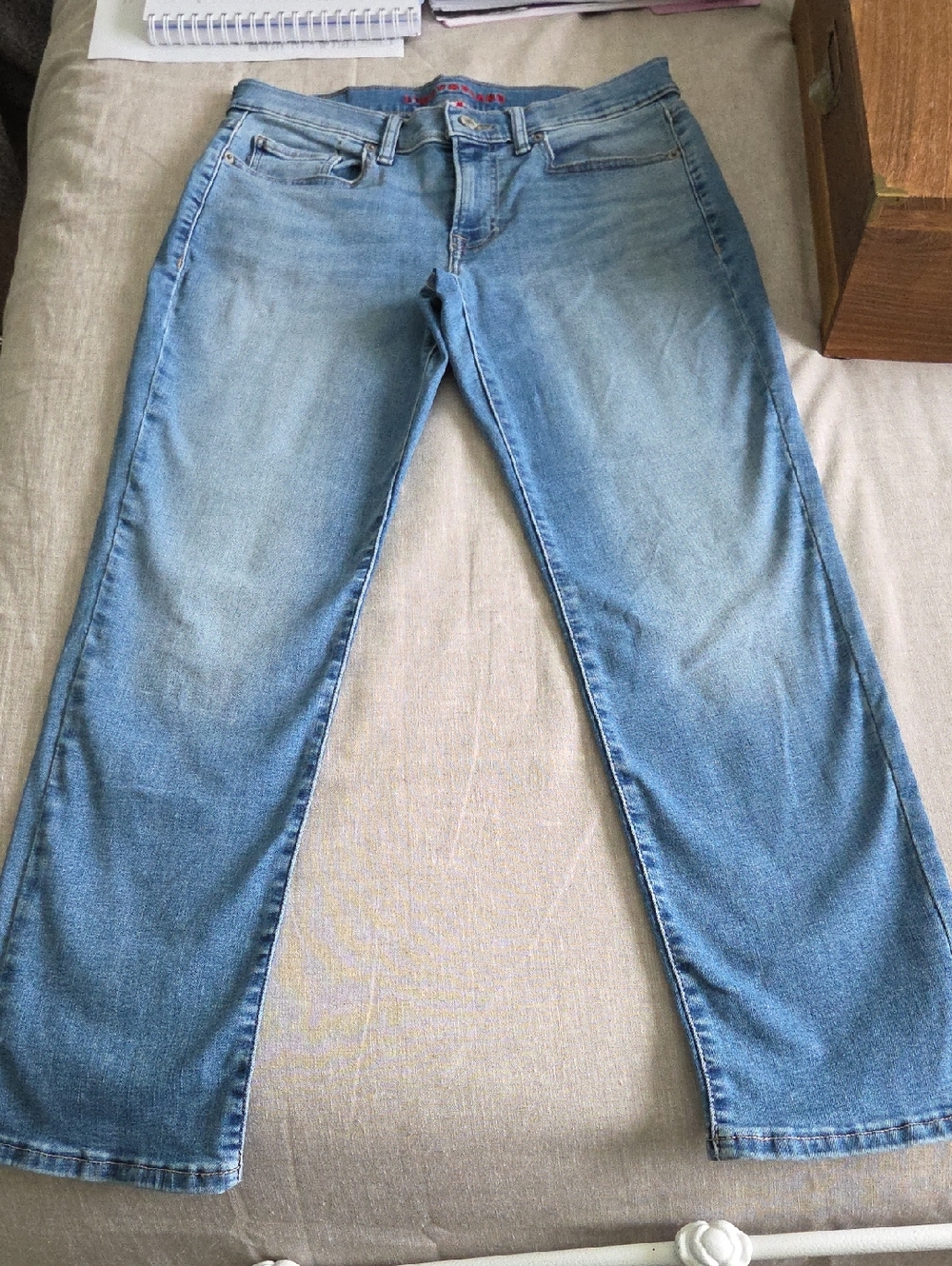 Lucky Brand Sweet Light Blue Mid Rise Crop